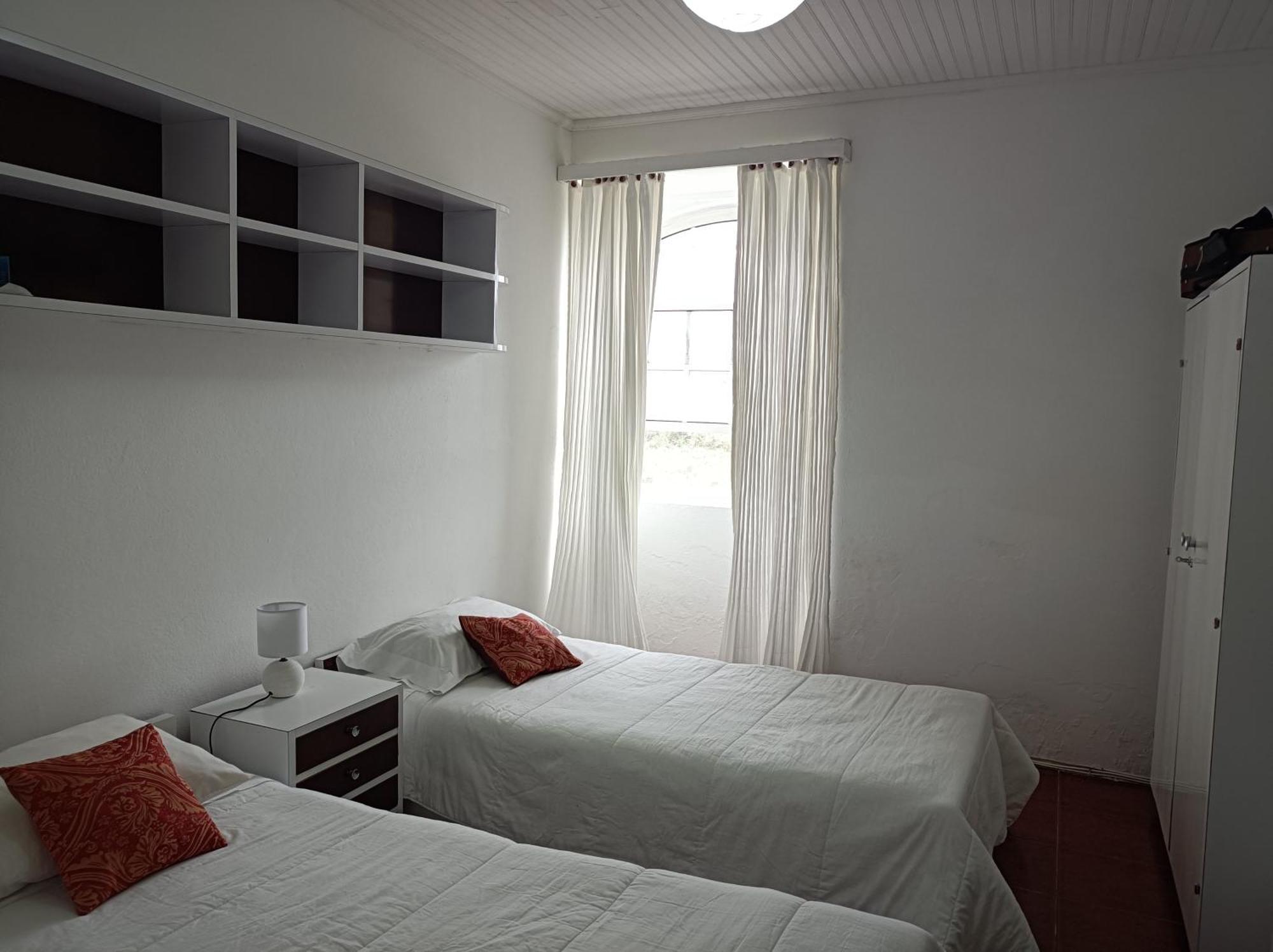 Rosario Guest House Lajes Exterior photo